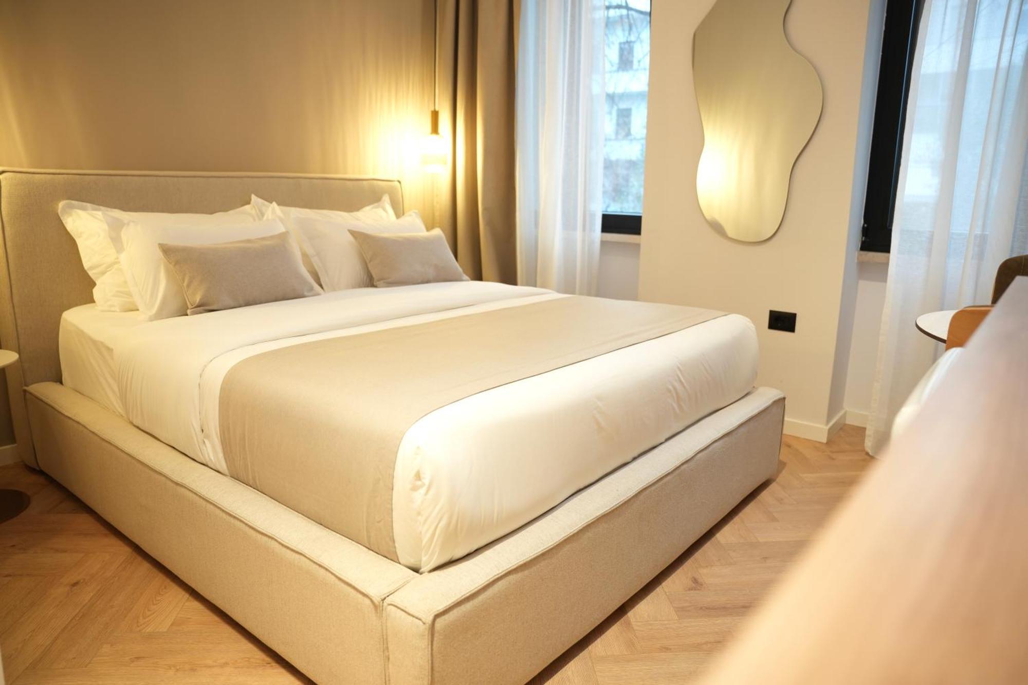 Nea Deluxe Apart-Hotel Tirana Zewnętrze zdjęcie