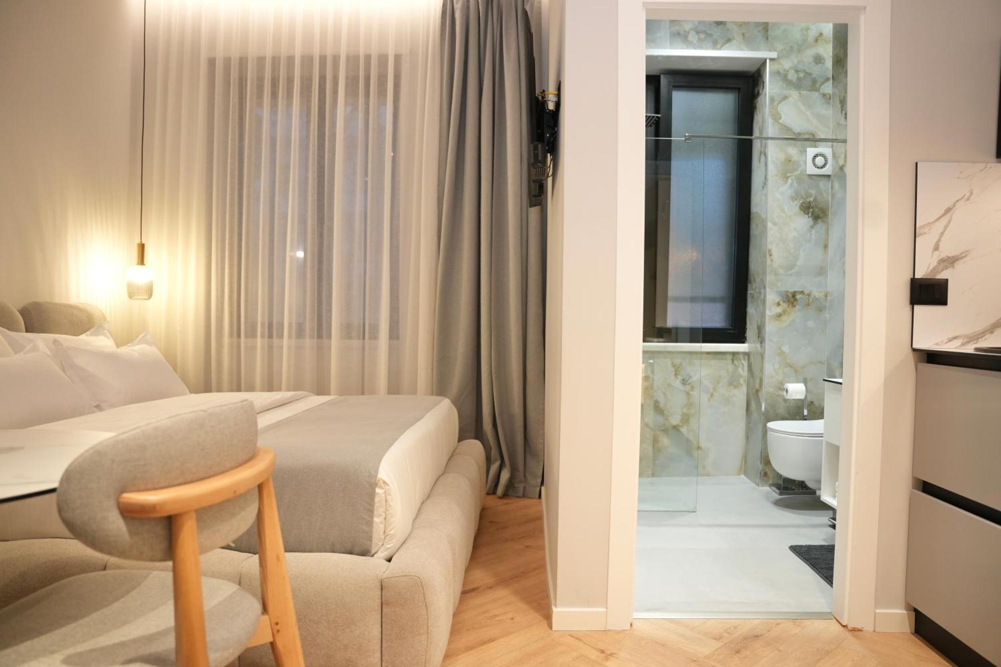Nea Deluxe Apart-Hotel Tirana Zewnętrze zdjęcie