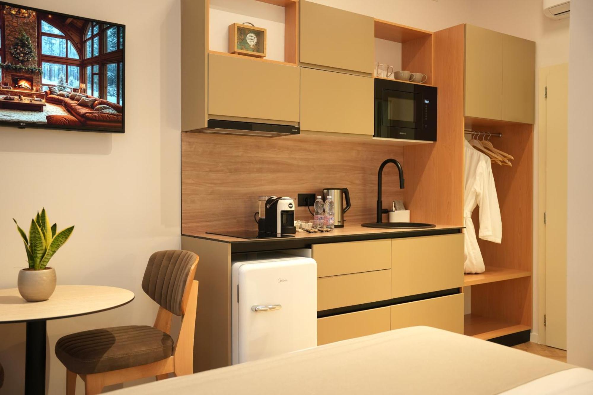 Nea Deluxe Apart-Hotel Tirana Zewnętrze zdjęcie