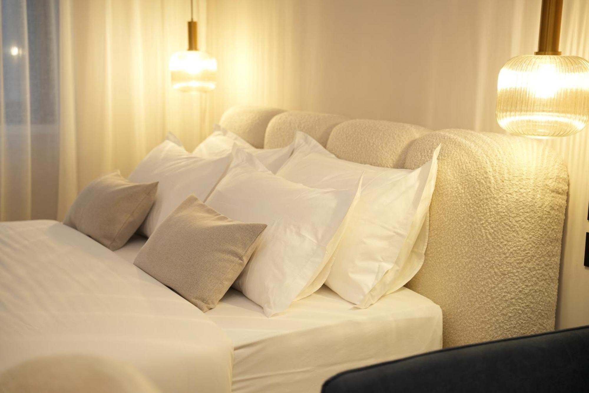 Nea Deluxe Apart-Hotel Tirana Zewnętrze zdjęcie