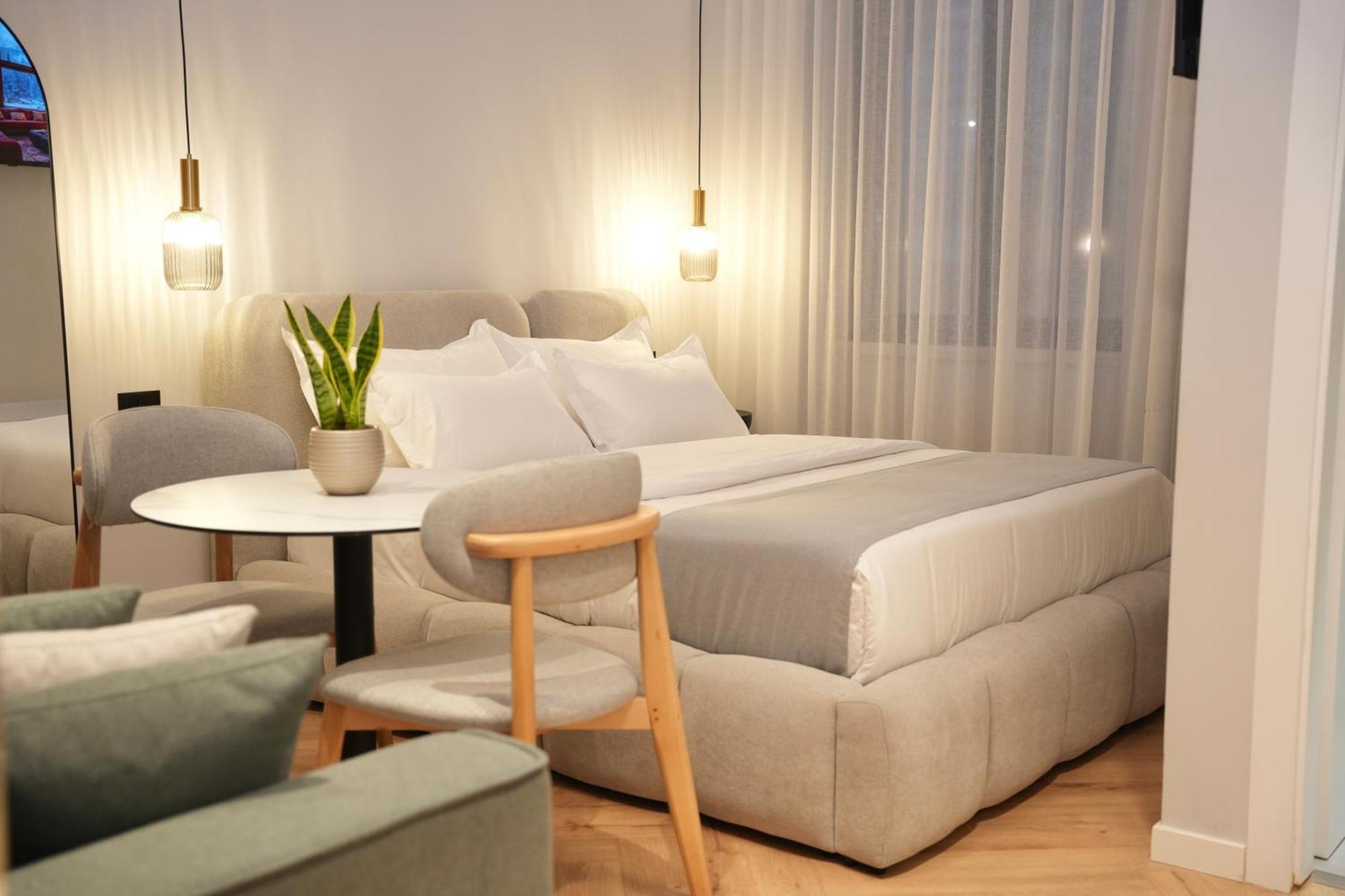 Nea Deluxe Apart-Hotel Tirana Zewnętrze zdjęcie