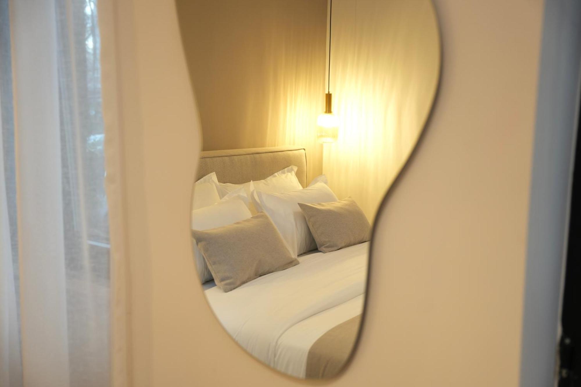 Nea Deluxe Apart-Hotel Tirana Zewnętrze zdjęcie
